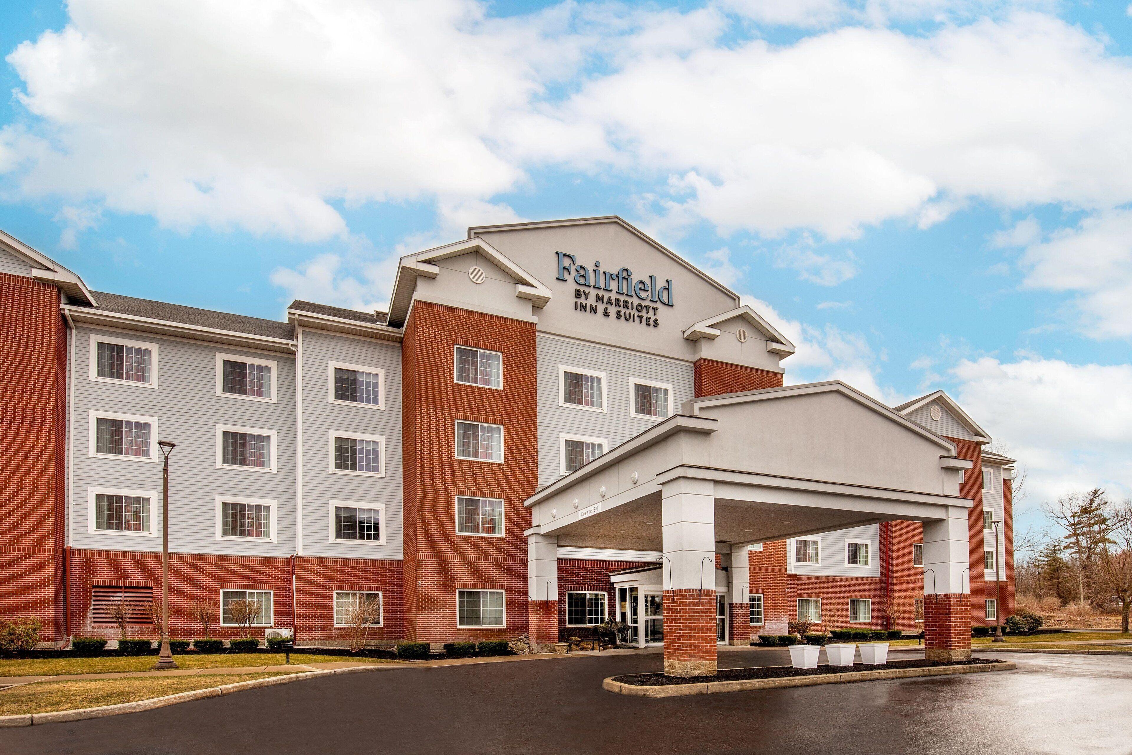 3 Smart 3-Star Hotels Near Burgess Kimball Memorial Park