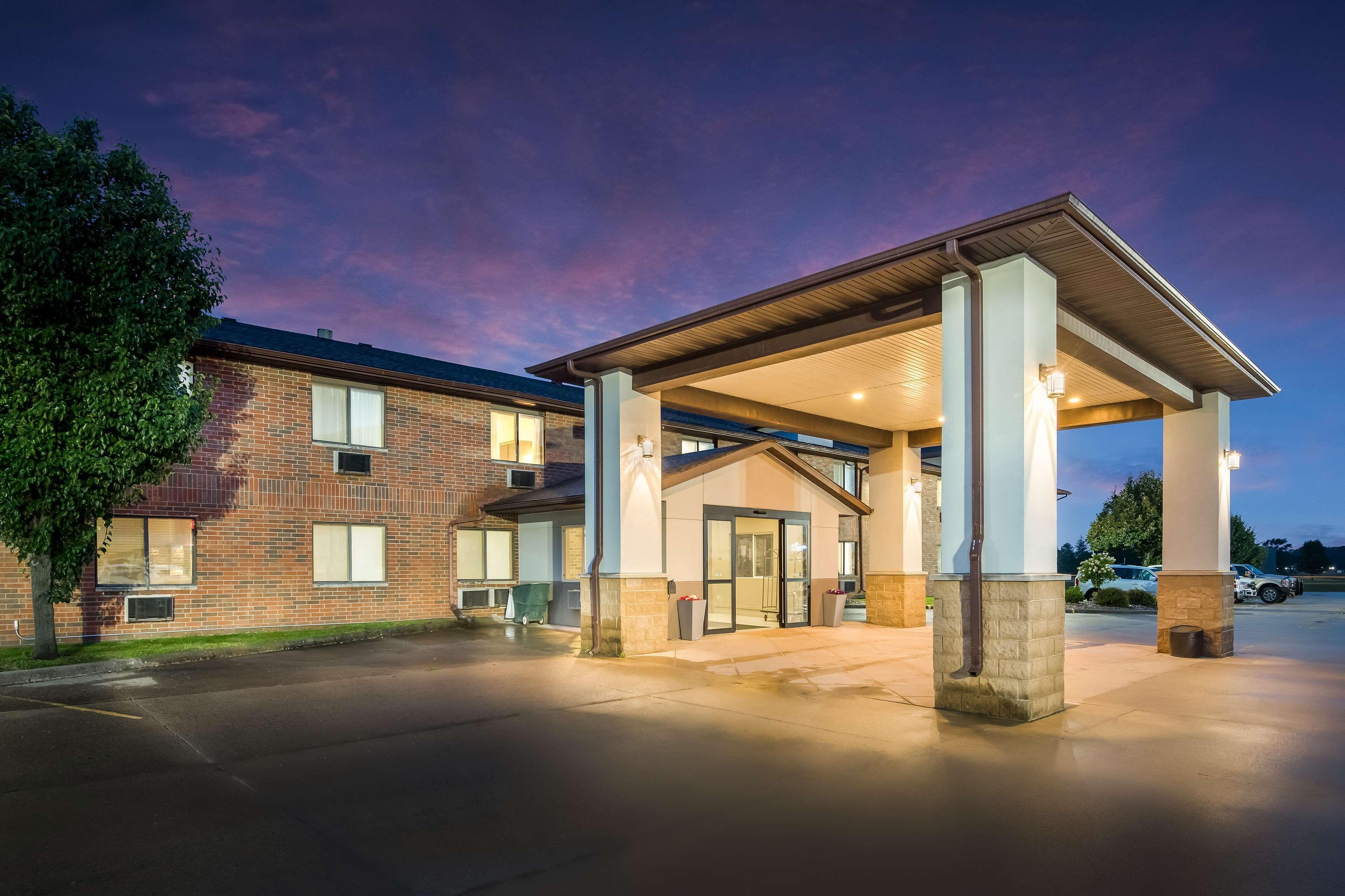 5 Resort Hotels in Iowa Worth Booking Right Now