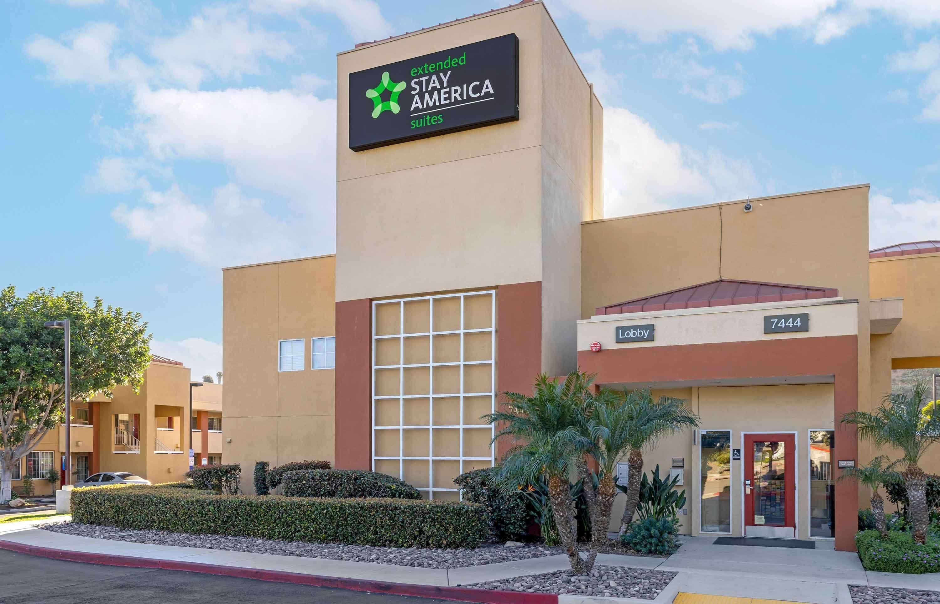 Where to Stay Near Hillcrest San Diego: 9 Best Airport Hotels