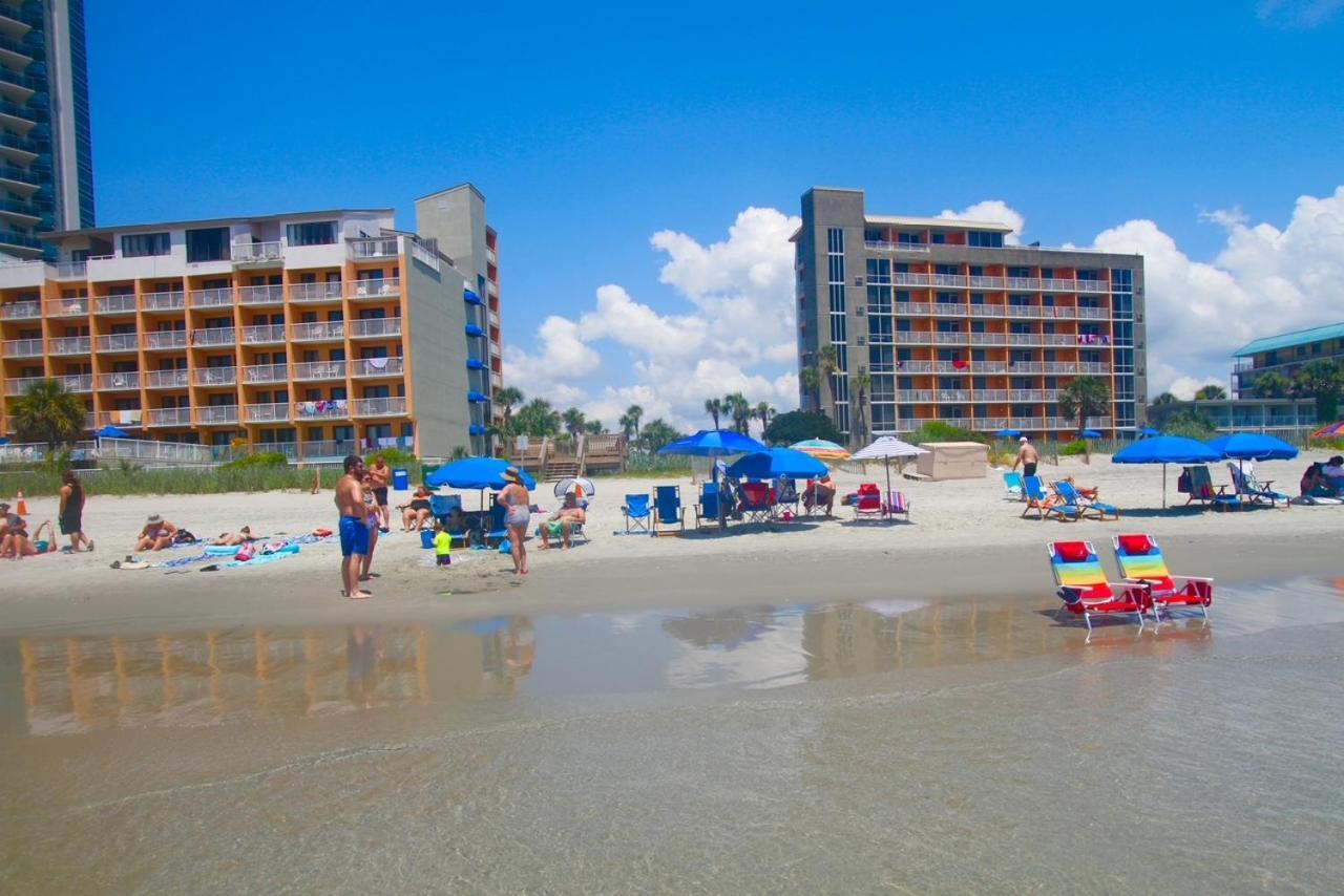 Staying Near Motion Master Moving Theatre: 8 Budget Hotels Compared