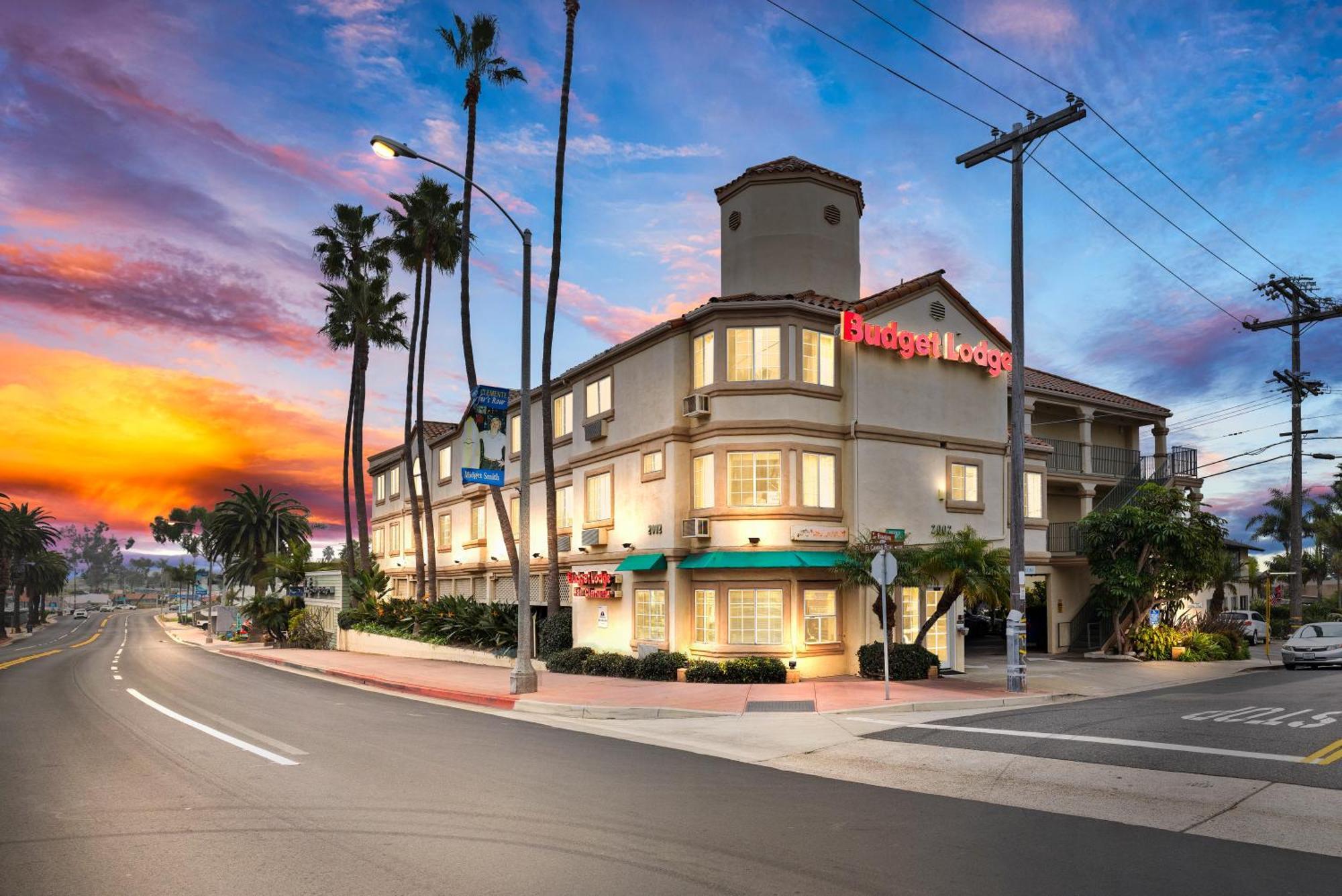 5 Budget Hotels Near Pico Plaza San Clemente Worth Booking