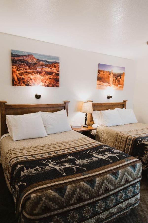 Where to Stay for Less: 4 Budget Hotels in Garfield County