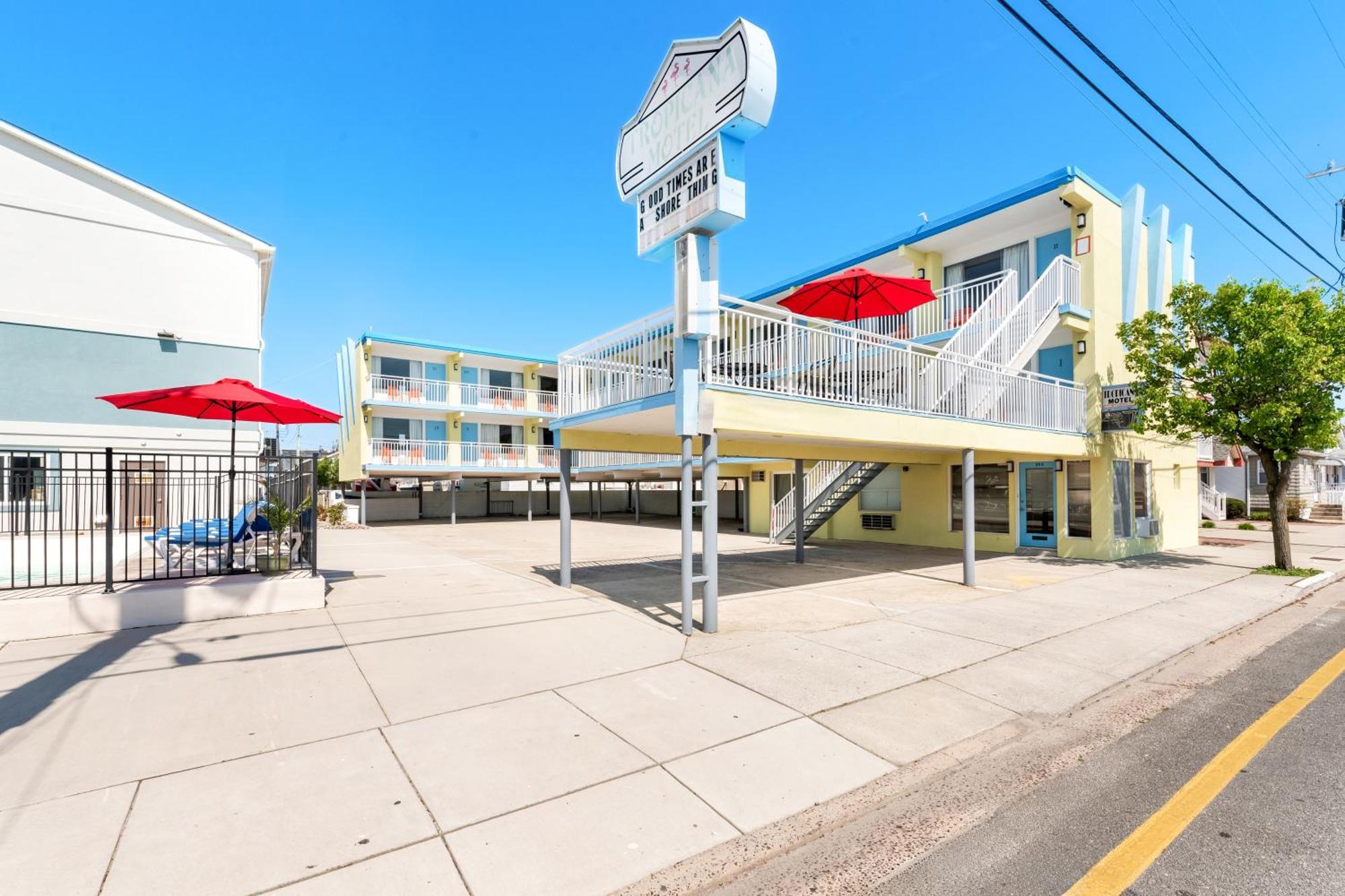 Where to Stay Near Stanley Sportland: 10 Central Wildwood Hotels