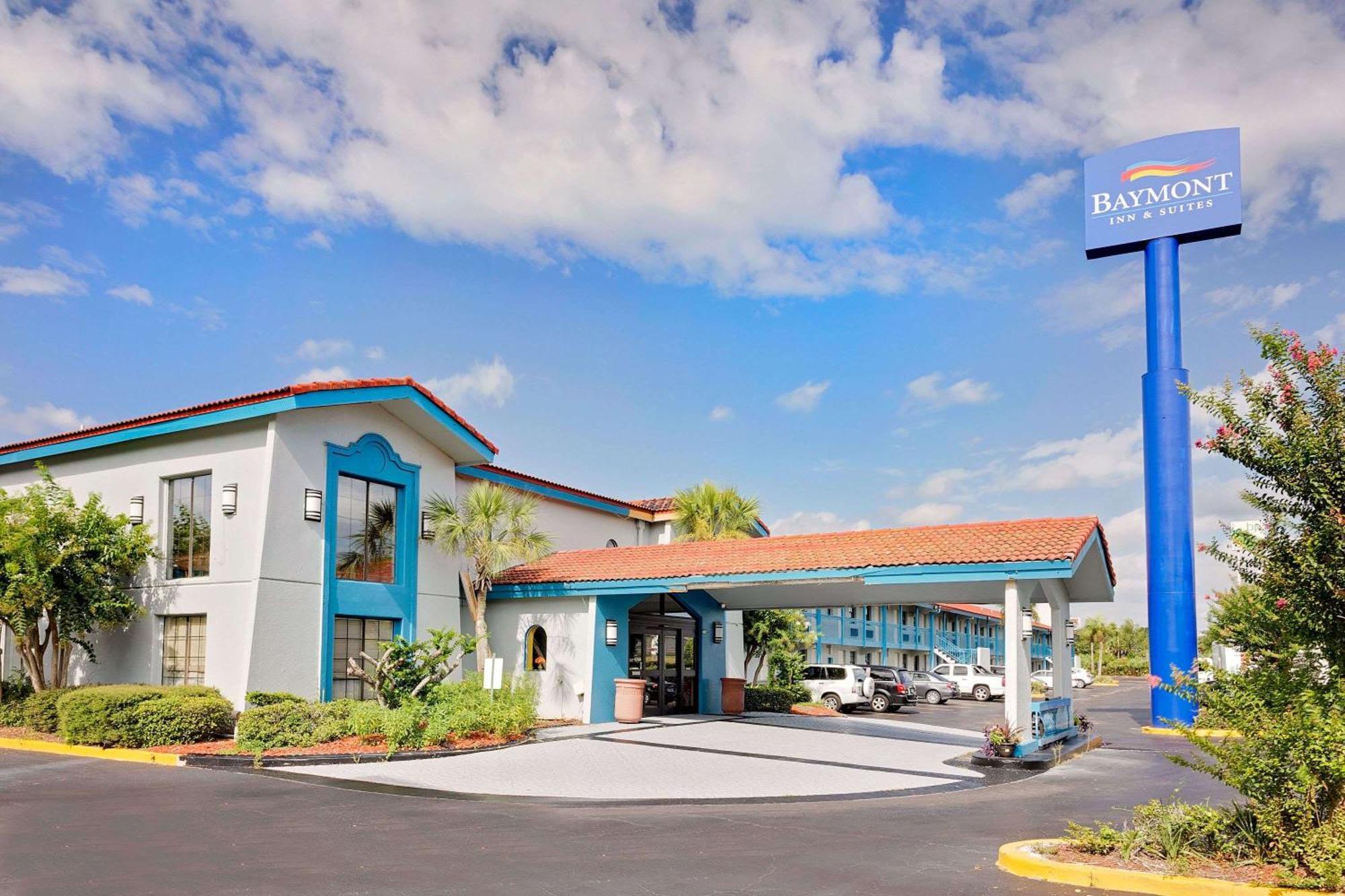 Where to Stay in Jacksonville: 4 Best Resort-Style Hotels