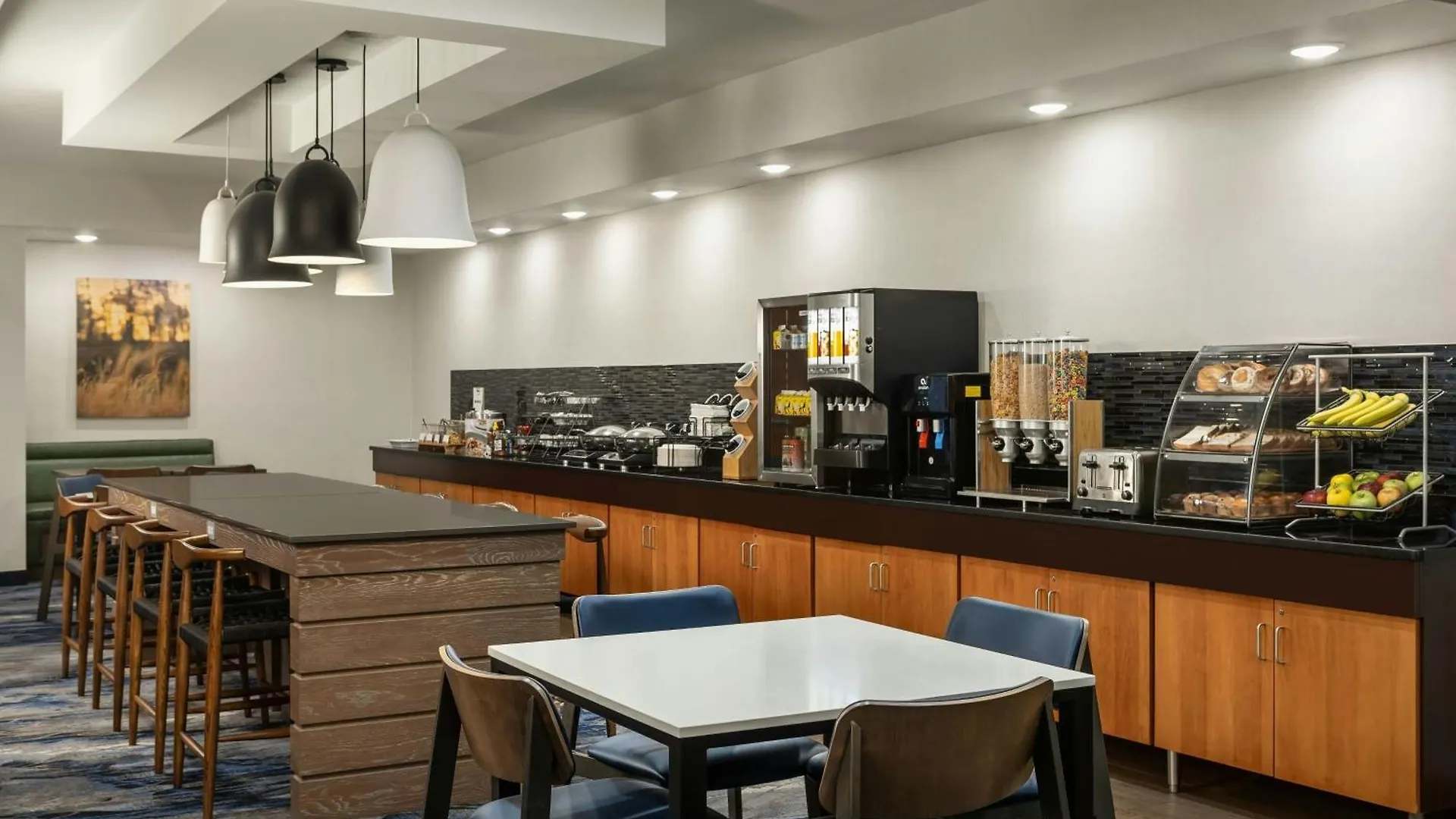 7 Smart Business Hotels Near Minneapolis Parks and Recreation
