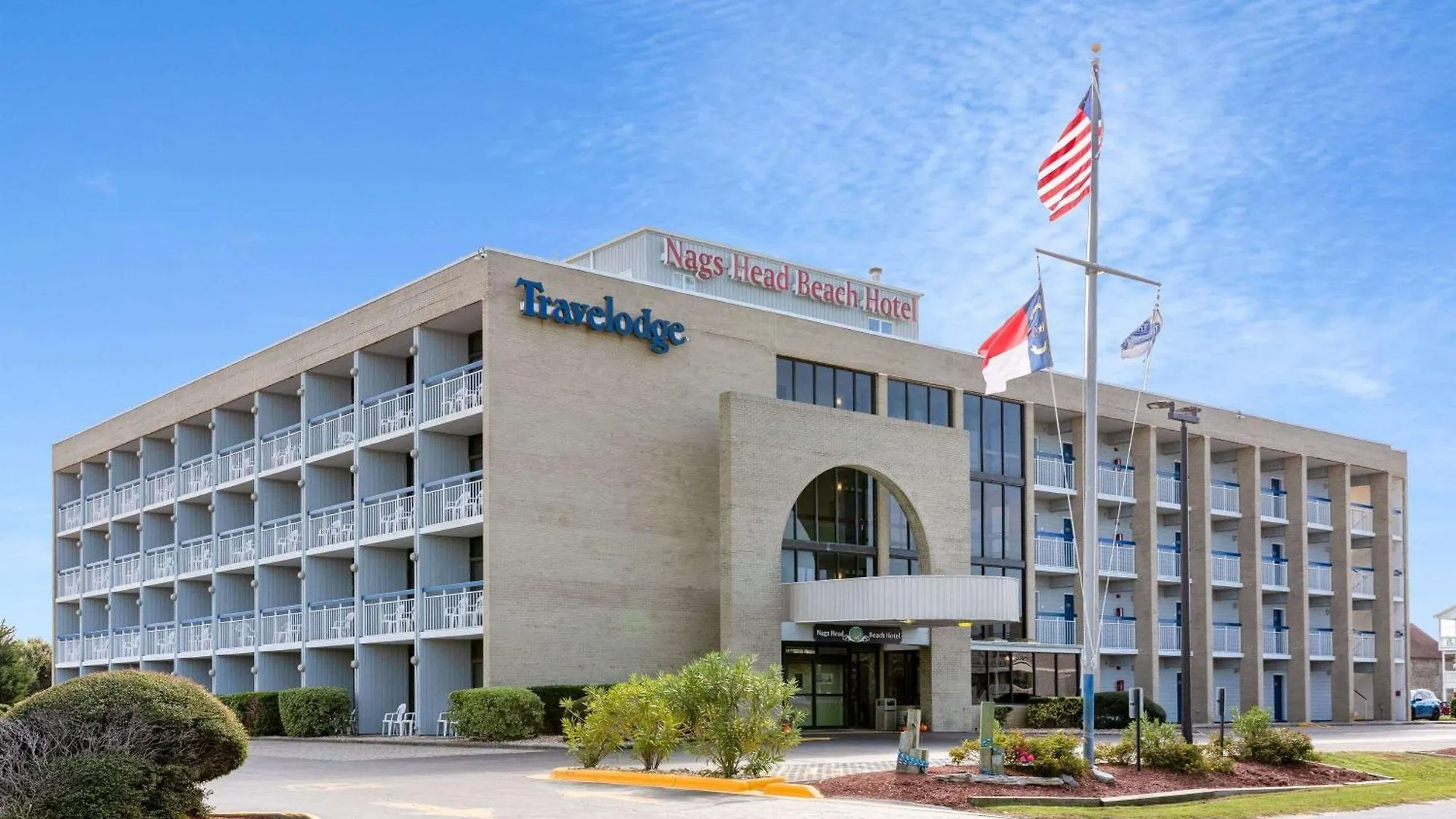 5 Top-Rated 3-Star Hotels Close to Jockey's Ridge State Park