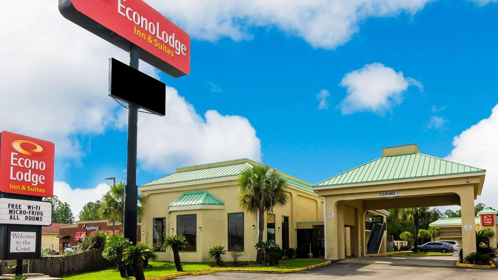 4 Budget Hotels Near Lynn Meadows Discovery Ctr Worth Booking