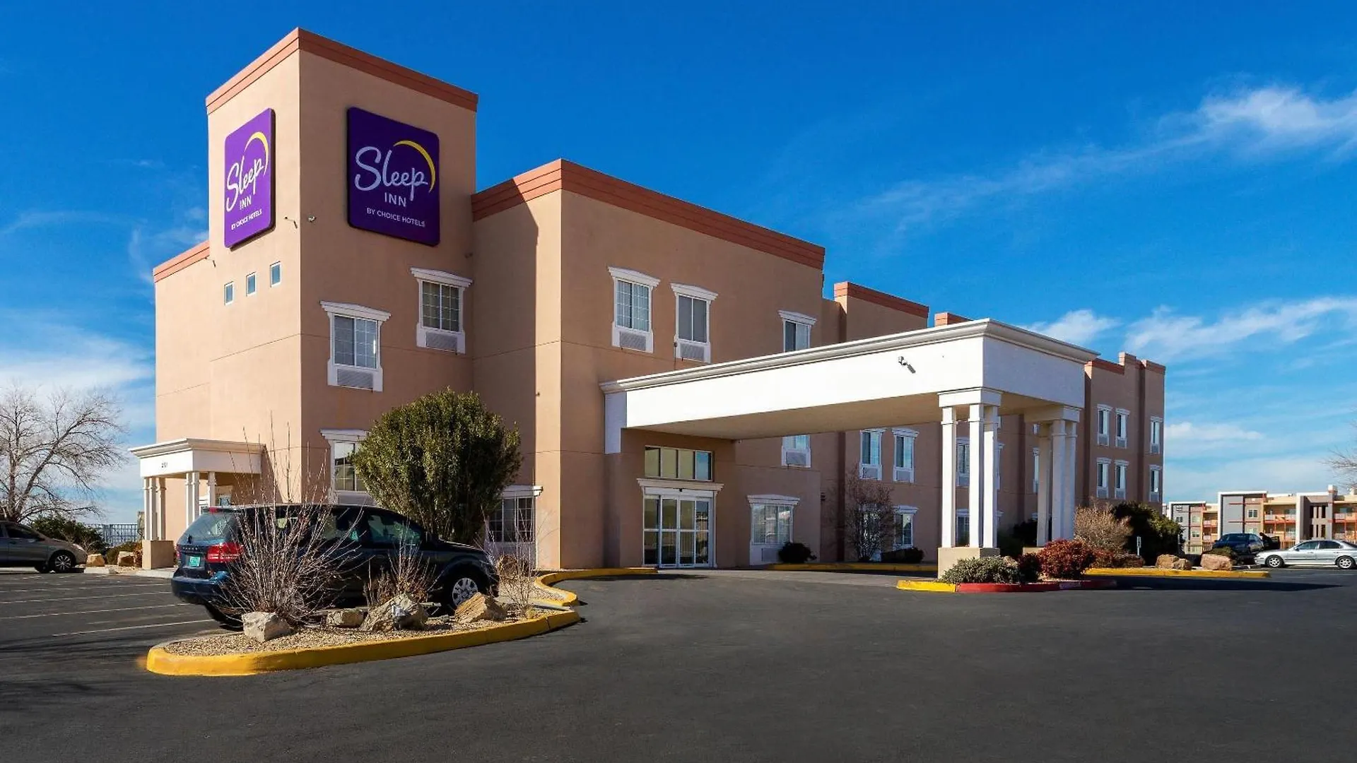 4 Smart 2-Star Hotels Near Alliance Hosp Of Santa Teresa