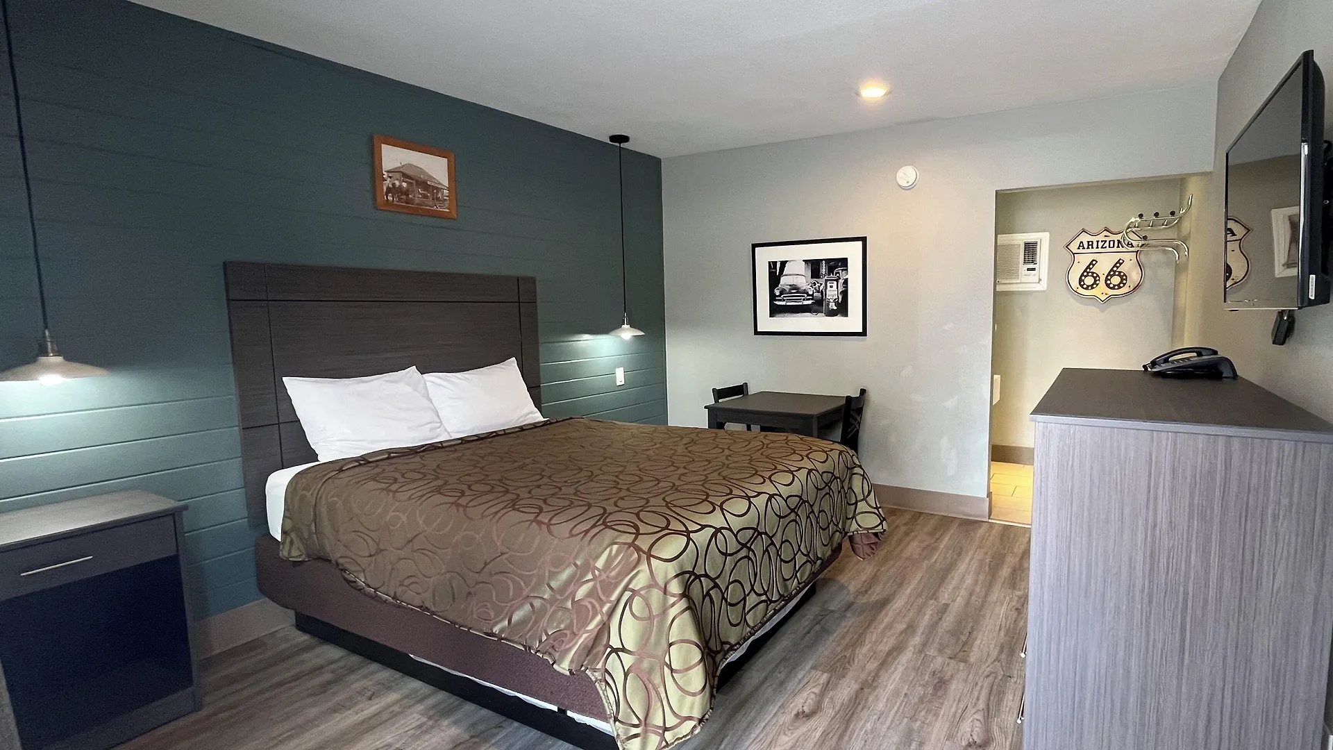 4 Best 2-Star Hotels Near the Grand Canyon